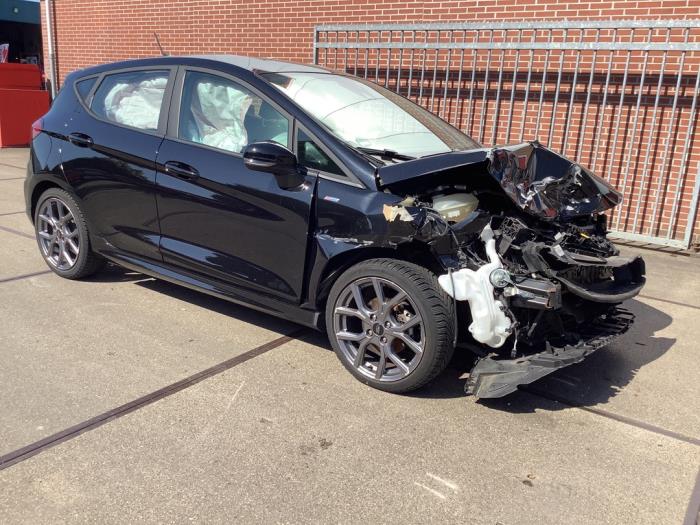 Ford Fiesta 7 1.0 EcoBoost 12V Hybrid 125 Sloopvoertuig (2022, Zwart)