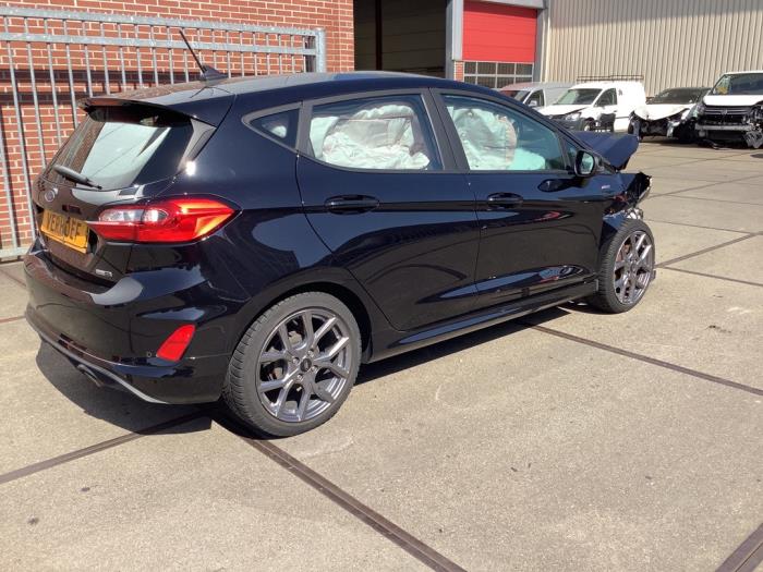 Ford Fiesta 7 1.0 EcoBoost 12V Hybrid 125 Sloopvoertuig (2022, Zwart)