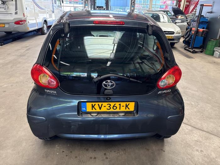 Toyota Aygo 1.0 12V VVT-i Sloopvoertuig (2005, Grijs)