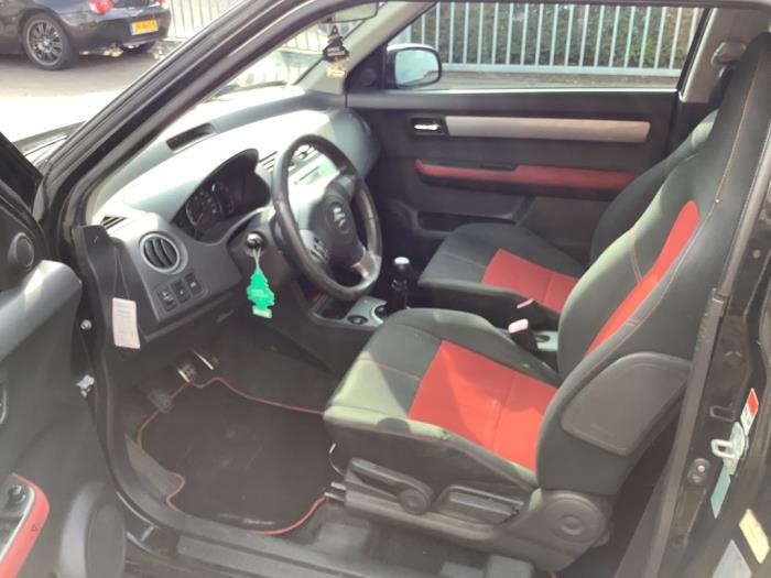 Suzuki Swift 1.6 Sport VVT 16V Sloopvoertuig (2007, Zwart)