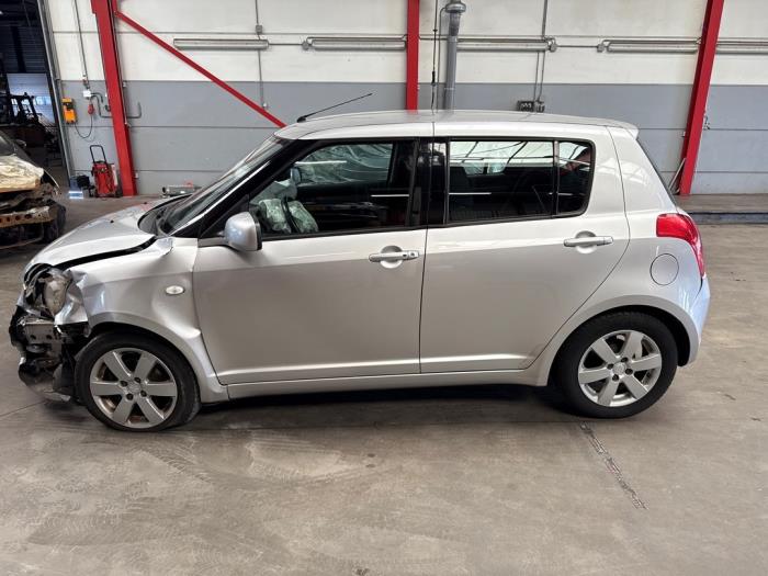 Suzuki Swift 1.3 VVT 16V Sloopvoertuig (2009, Grijs)