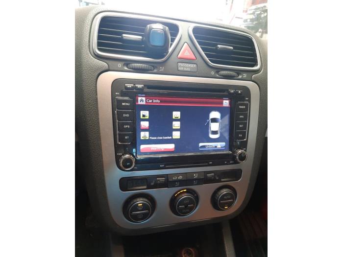 Volkswagen Scirocco 2.0 TSI 16V Sloopvoertuig (2009, Zwart)