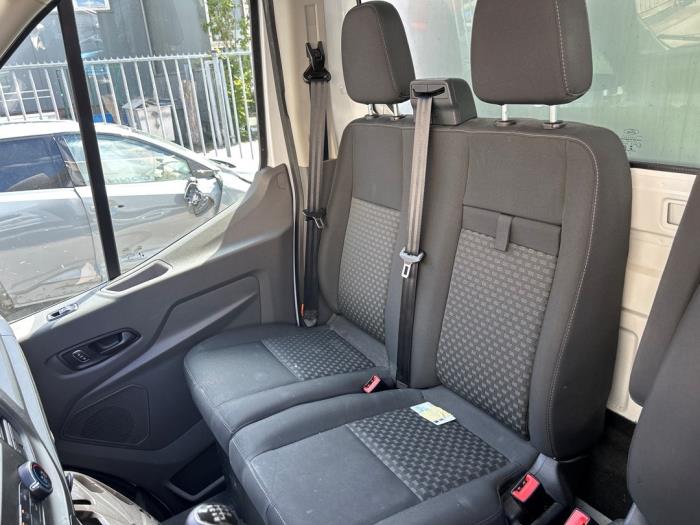 Ford Transit 2.0 TDCi 16V Eco Blue 130 Sloopvoertuig (2021, Wit)