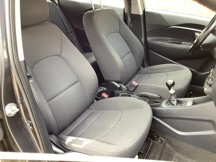 Kia Rio III 1.2 CVVT 16V Sloopvoertuig (2015, Grijs)