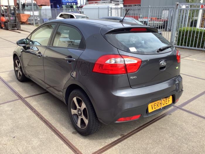 Kia Rio III 1.2 CVVT 16V Sloopvoertuig (2015, Grijs)