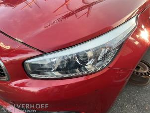 Kia Cee'd 1.6 GDI 16V Sloopvoertuig (2013, Rood)