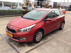 Kia Cee'd 1.6 GDI 16V Sloopvoertuig (2013, Rood)