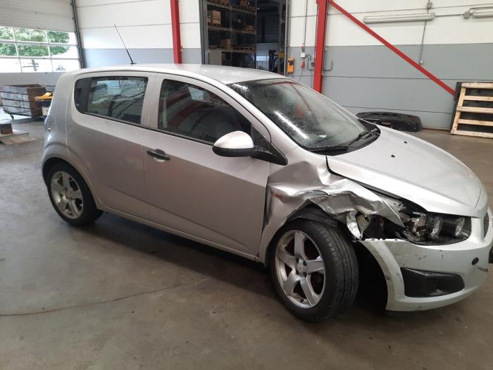 Chevrolet Aveo 1.2 16V Sloopvoertuig (2011, Grijs)
