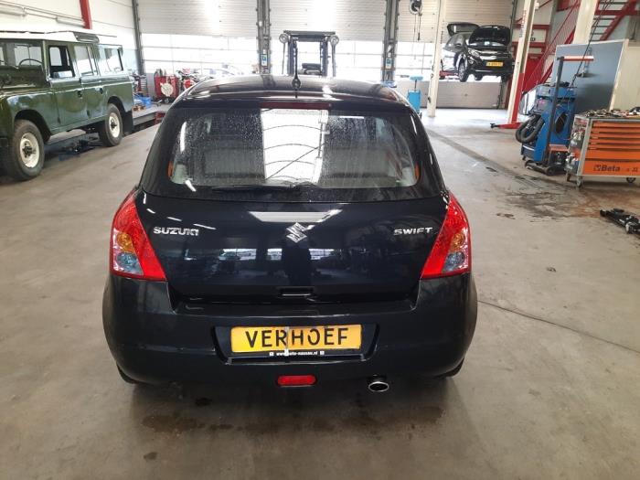 Suzuki Swift 1.3 VVT 16V Sloopvoertuig (2008, Zwart)