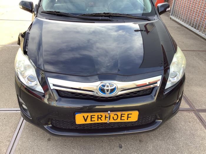 Toyota Auris 1.8 16V HSD Full Hybrid Sloopvoertuig (2011, Zwart)