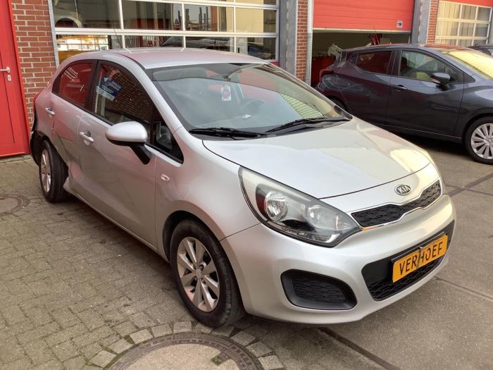 Kia Rio III 1.2 CVVT 16V Sloopvoertuig (2011, Grijs)