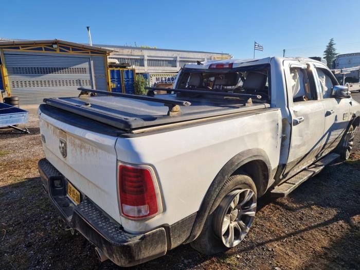 Dodge 1500 Crew Cab 5.7 Hemi V8 Sloopvoertuig (2014, Wit)