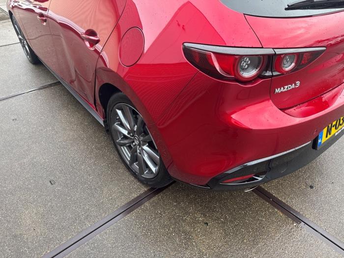 Mazda 3 Sport 2.0 SkyActiv-G 122 Mild Hybrid 16V Schadevoertuig (2019, Rood)