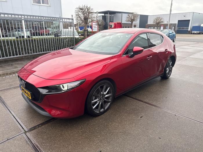 Mazda 3 Sport 2.0 SkyActiv-G 122 Mild Hybrid 16V Schadevoertuig (2019, Rood)