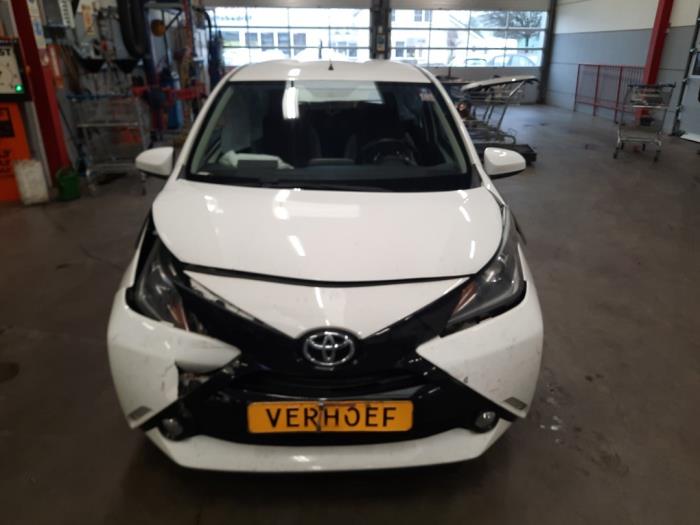 Toyota Aygo 1.0 12V VVT-i Sloopvoertuig (2015, Wit)