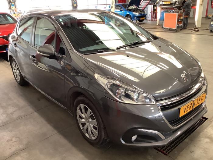 Peugeot 208 I 1.2 Vti 12V PureTech 82 Sloopvoertuig (2018, Grijs)