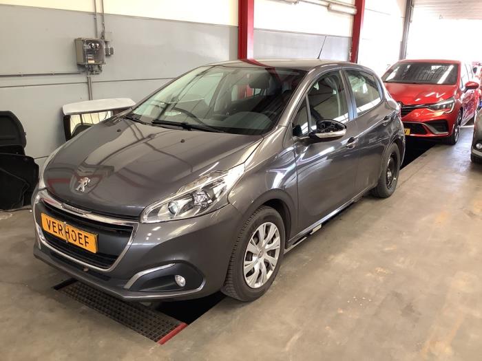 Peugeot 208 I 1.2 Vti 12V PureTech 82 Sloopvoertuig (2018, Grijs)