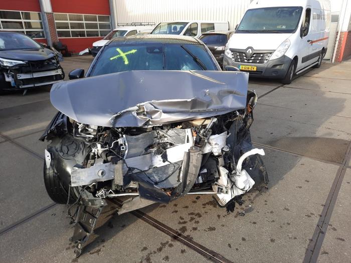 Mercedes CLA 1.3 CLA-200 Turbo 16V Sloopvoertuig (2019, Grijs)