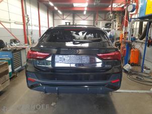 Audi Q3 Sportback 2.0 45 TFSI 16V Quattro Sloopvoertuig (2019, Zwart)
