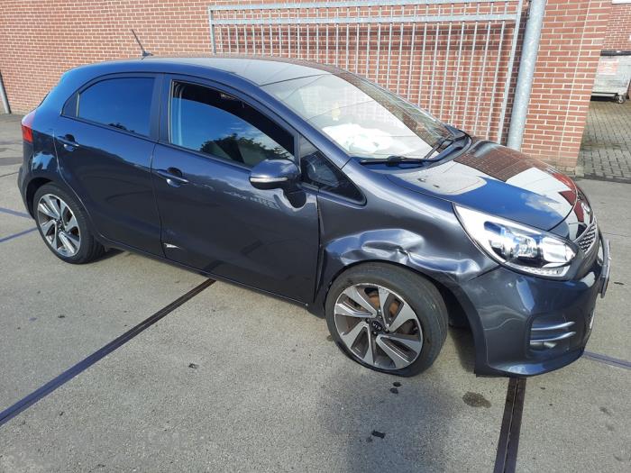 Kia Rio III 1.2 CVVT 16V Sloopvoertuig (2016, Grijs)