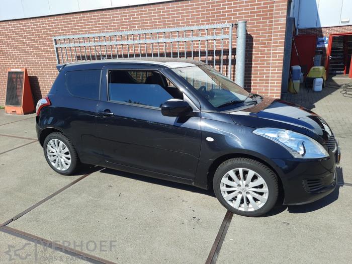 Suzuki Swift 1.2 16V Sloopvoertuig (2013, Zwart)