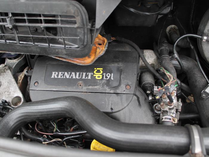 Veiligheidsgordel Insteek Midden-voor - Renault Trafic