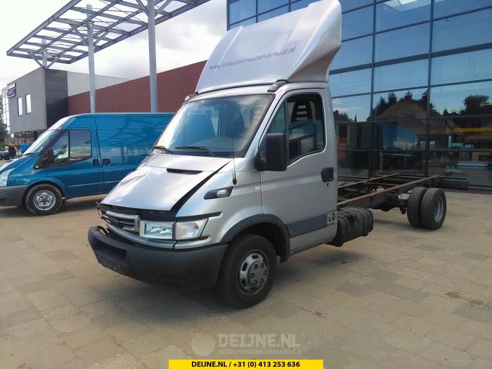 Brandstoffilterhuis - Iveco Daily
