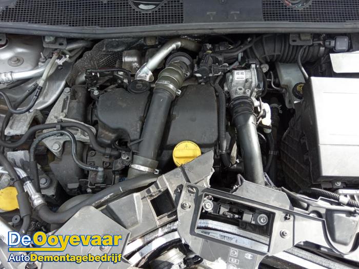 Renault Megane III Berline 1.5 dCi 110 Sloopvoertuig (2014, Metallic, Grijs)