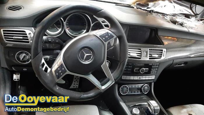 Mercedes CLS Shooting Brake 63 AMG S 5.5 V8 32V 4-Matic Sloopvoertuig (2015, Grijs)