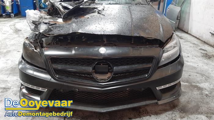 Mercedes CLS Shooting Brake 63 AMG S 5.5 V8 32V 4-Matic Sloopvoertuig (2015, Grijs)