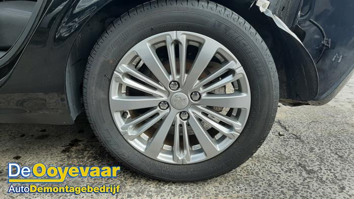 Peugeot 208 I 1.2 12V e-THP PureTech 110 Sloopvoertuig (2016, Zwart)