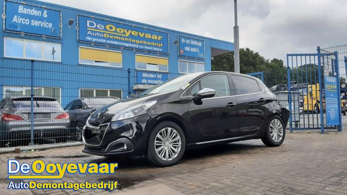 Peugeot 208 I 1.2 12V e-THP PureTech 110 Sloopvoertuig (2016, Zwart)