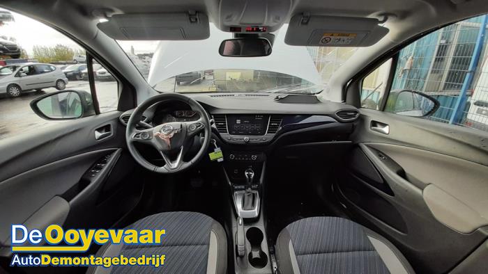 Opel Crossland 1.2 Turbo 12V Sloopvoertuig (2019, Wit)
