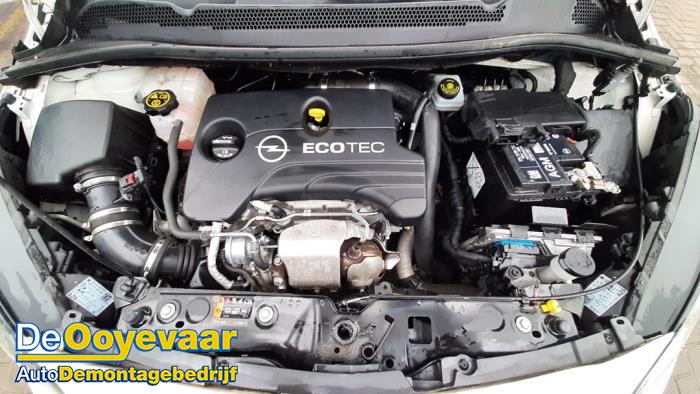 Opel Corsa E 1.0 SIDI Turbo 12V Sloopvoertuig (2016, Wit)