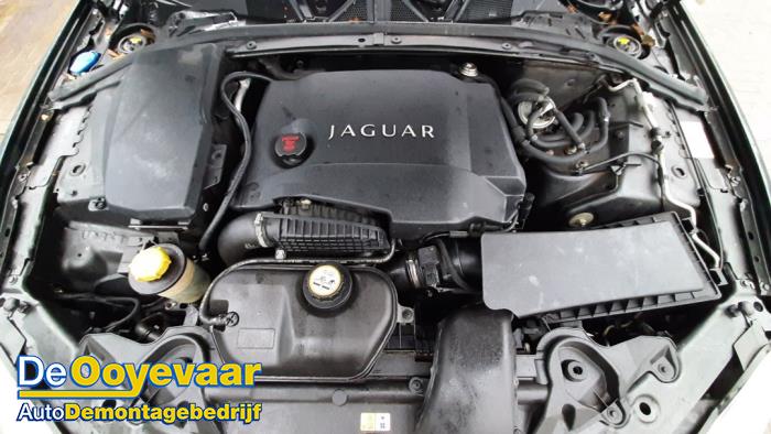 Jaguar XF 3.0 D V6 24V Sloopvoertuig (2011, Zwart)