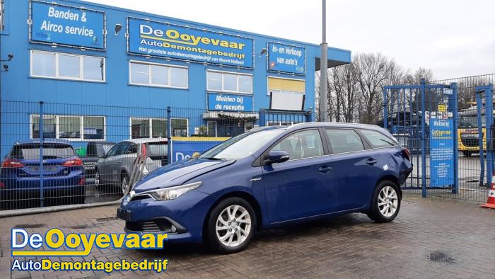 Toyota Auris Touring Sports 1.8 16V Hybrid Sloopvoertuig (2019, Blauw)