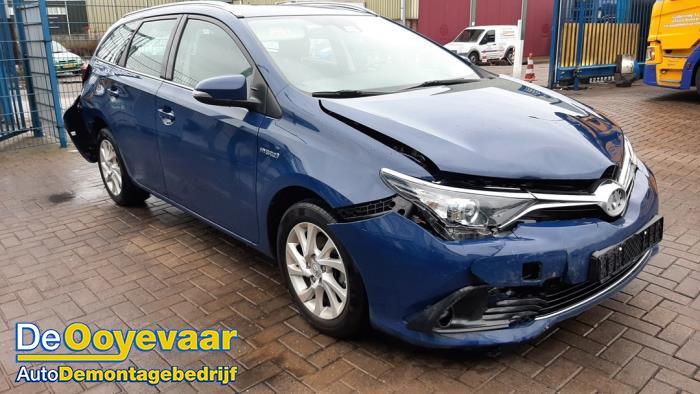 Toyota Auris Touring Sports 1.8 16V Hybrid Sloopvoertuig (2019, Blauw)