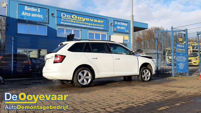 Skoda Fabia III Combi 1.2 TSI 16V Greentech Sloopvoertuig (2016, Wit)
