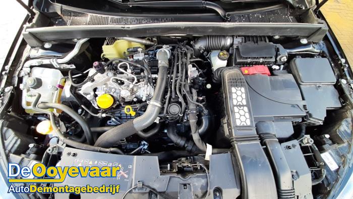 Renault Megane IV Estate 1.3 TCE 160 16V Sloopvoertuig (2021, Metallic, Zwart)