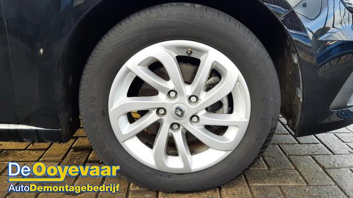 Renault Megane IV Estate 1.3 TCE 160 16V Sloopvoertuig (2021, Metallic, Zwart)