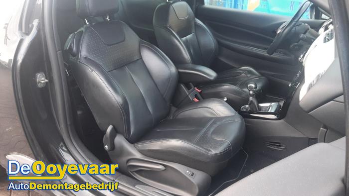 Citroen DS3 1.6 e-HDi Sloopvoertuig (2011, Zwart, Wit)