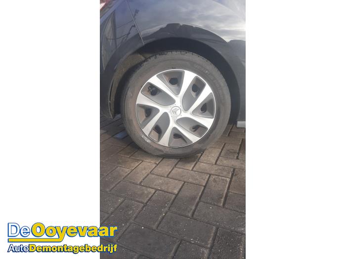 Citroen DS3 1.6 e-HDi Sloopvoertuig (2011, Zwart, Wit)