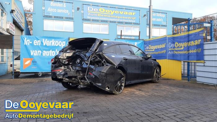 Mercedes CLA Shooting Brake 2.0 CLA-250 Turbo 16V Sloopvoertuig (2020, Zwart)