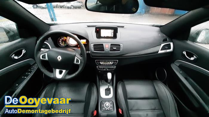 Renault Megane III CC 2.0 16V CVT Sloopvoertuig (2012, Wit)