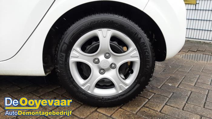 Kia Picanto 1.0 12V Sloopvoertuig (2018, Wit)