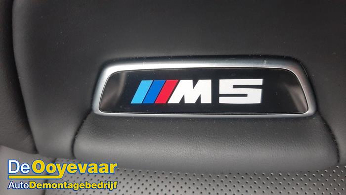 BMW M5 4.4 xDrive V8 32V TwinPower Turbo Sloopvoertuig (2017, Metallic, Blauw)