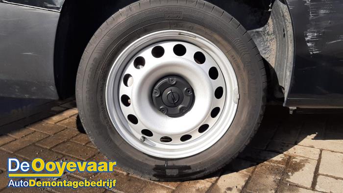 Opel Combo Cargo 1.5 CDTI 100 Sloopvoertuig (2019, Zwart)