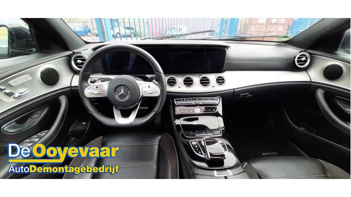 Mercedes E Estate AMG 4.0 E-63 S AMG V8 Turbo 4-Matic+ Sloopvoertuig (2017, Zwart)