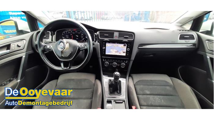 Volkswagen Golf VII 1.5 TSI Evo BMT 16V Sloopvoertuig (2019, Wit)