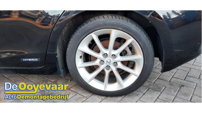 Lexus CT 200h 1.8 16V Sloopvoertuig (2012, Zwart)